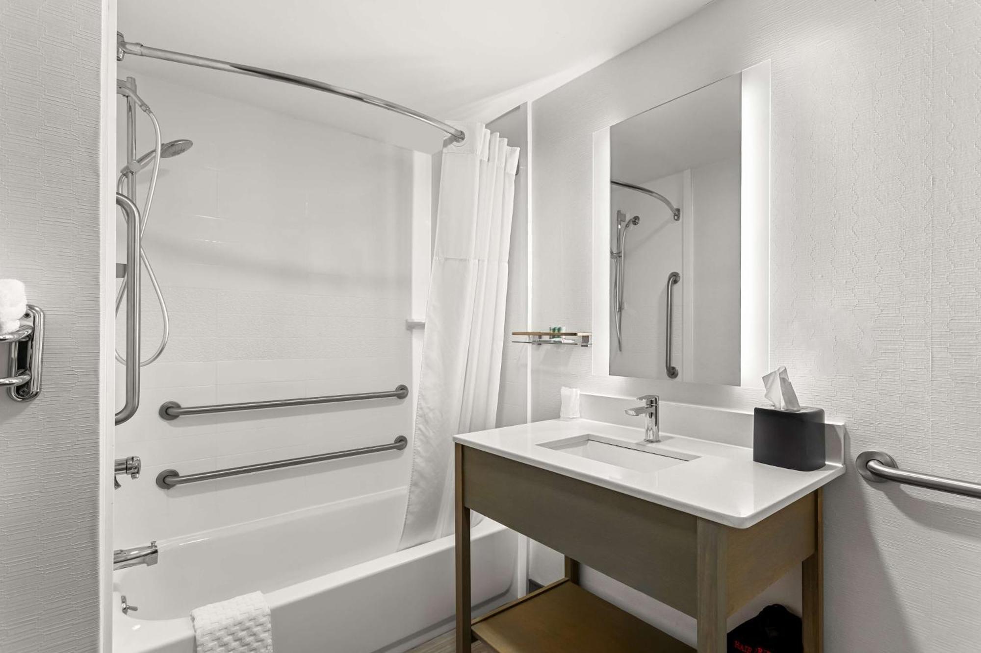 Western West Lebanon-hanover Hotel Lebanon